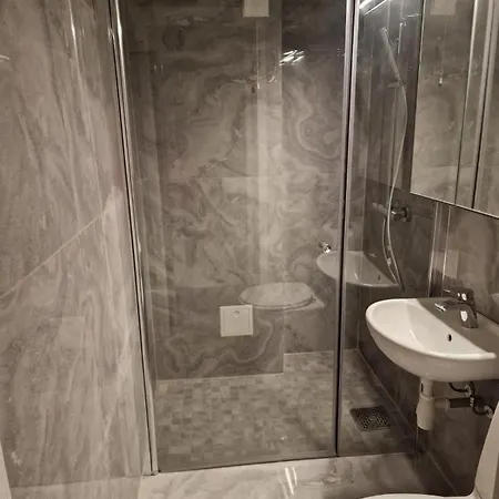Apartment In Gjettum Baerum - Spacious And Modern Kolsas
